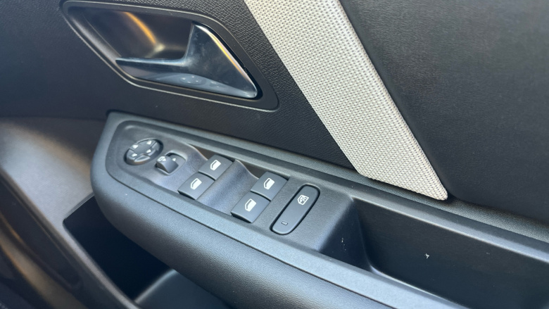 Citroen C4 1.2 [130] Max 5dr Auto Petrol Hatchback